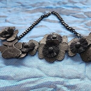 Elegant Black Floral Necklace